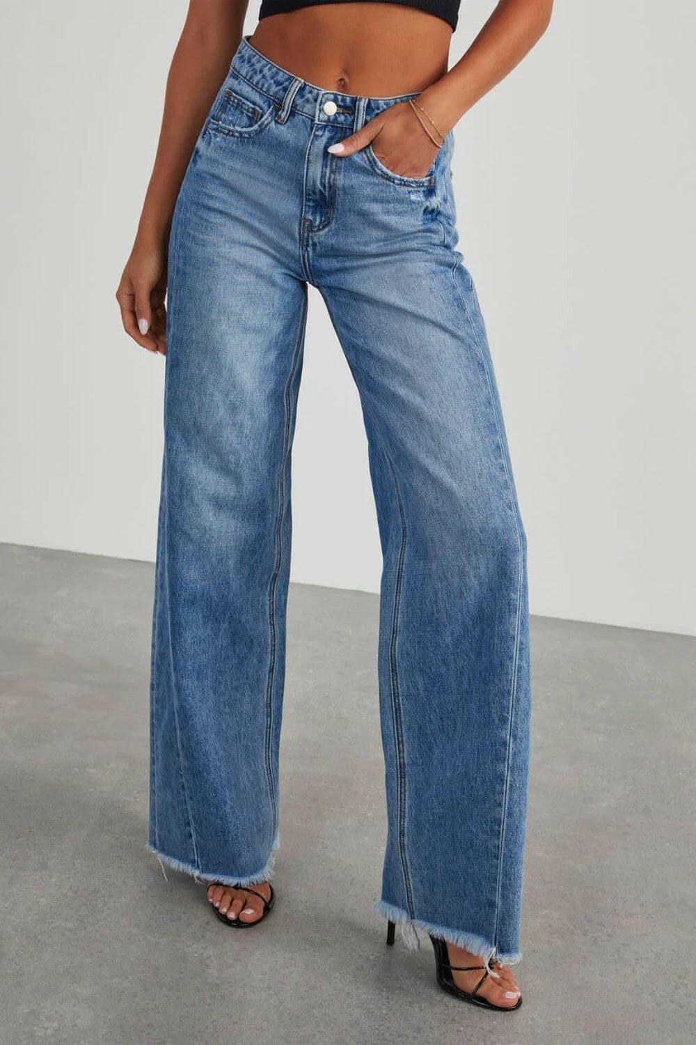 Raw Hem Wide Leg Jeans with Pockets.