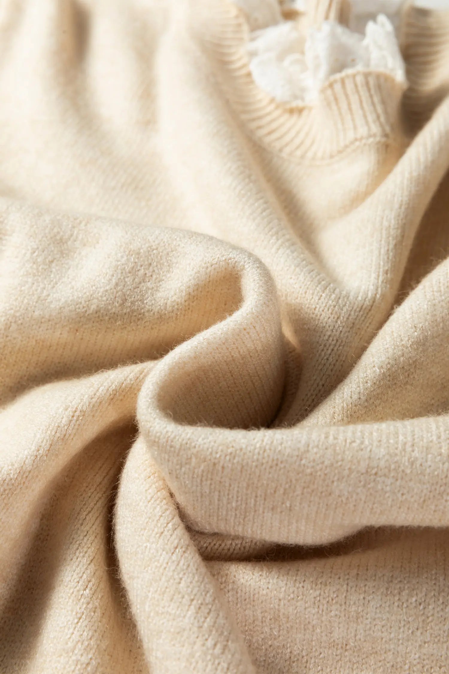 Jet Stream Lace Trim Patchwork Buttoned Cuffs Loose Sweater Dear-Lover Dropshipping