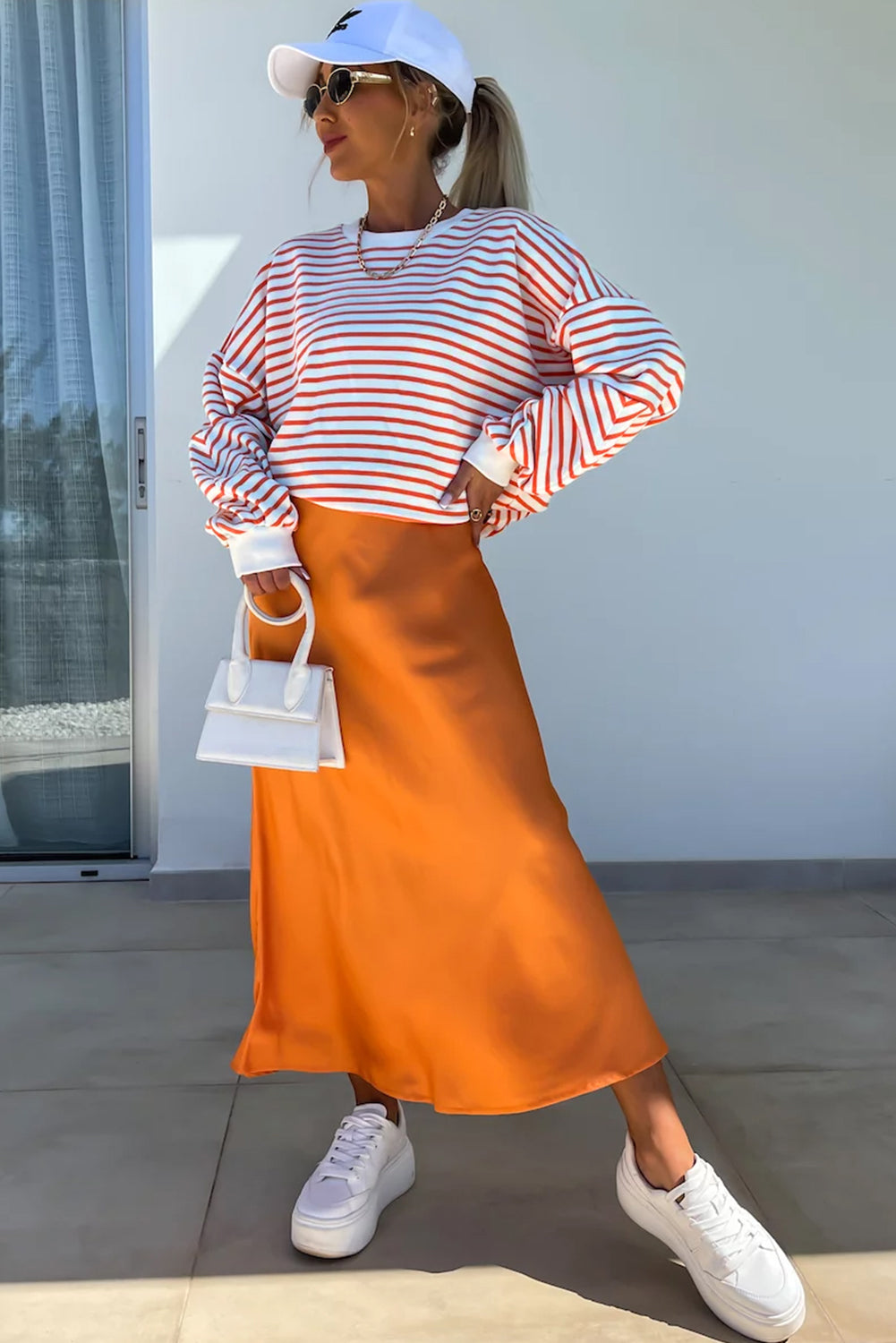 Chic orange stripe oversized crew neck sweatshirt