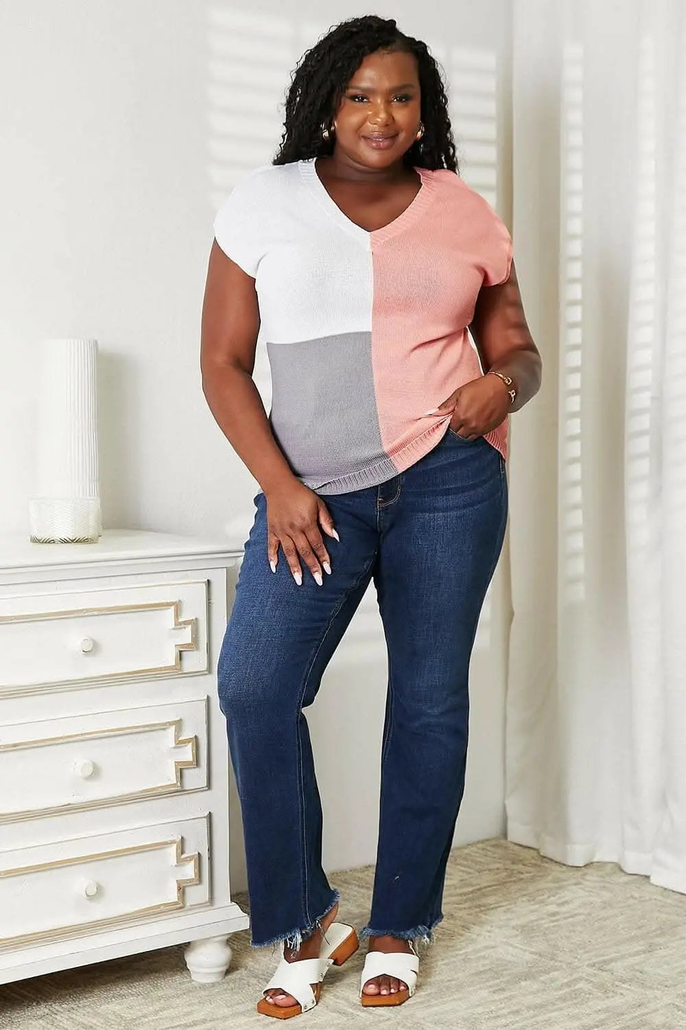 Color block v-neck knit top - Love Salve 