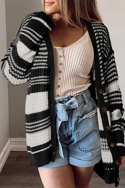 Chic striped cardigan - button-up style