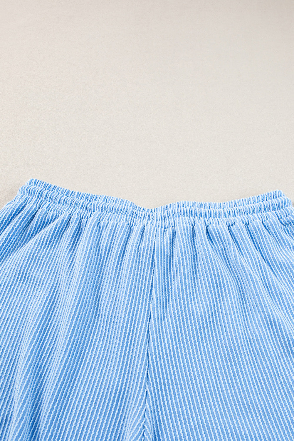 Chic light blue ribbed plus size lounge set with drawstring shorts