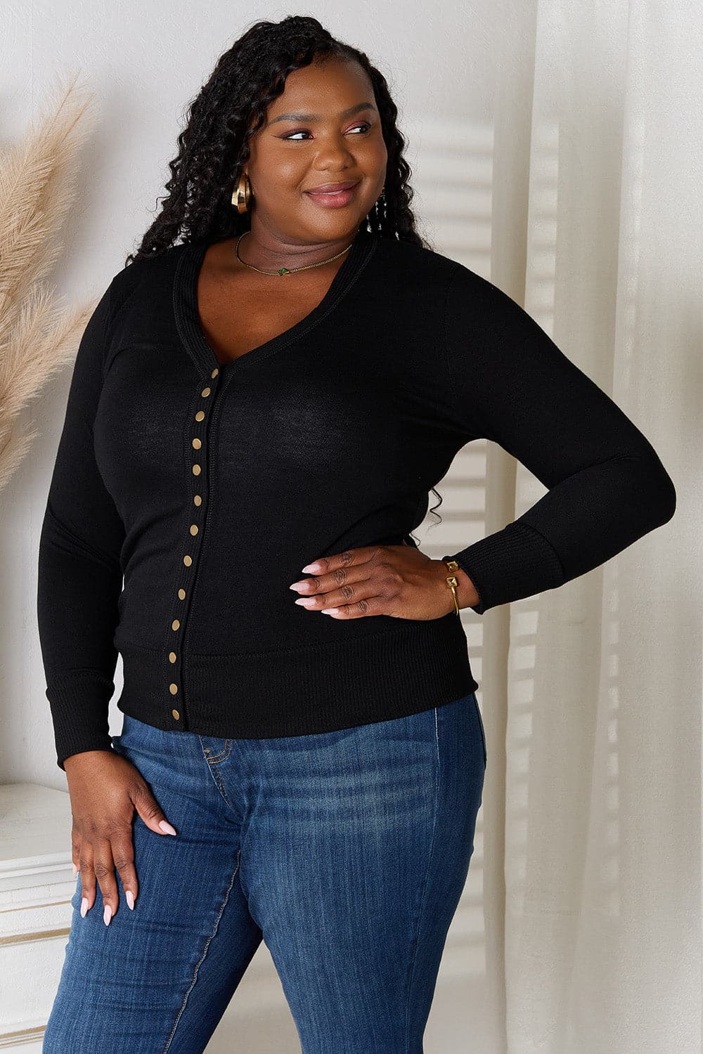 Zenana Full Size V-Neck Long Sleeve Cardigan.