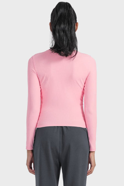 Round Neck Long Sleeve Sports Top.