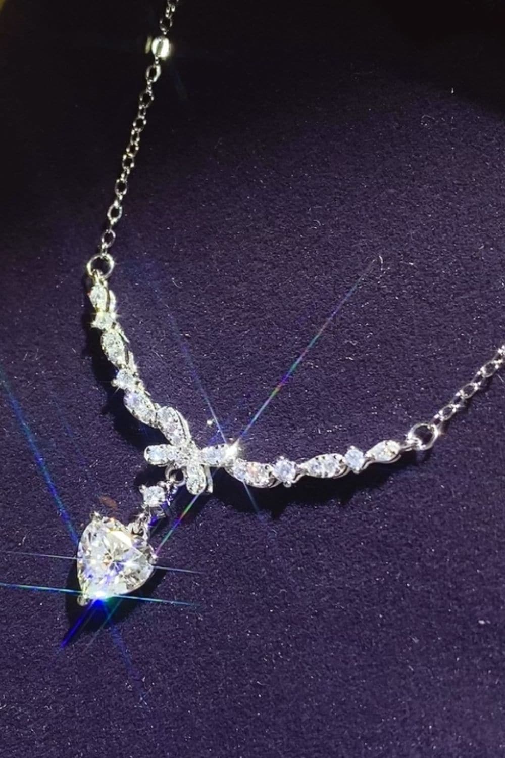 1 Carat 925 Sterling Silver Moissanite Necklace.