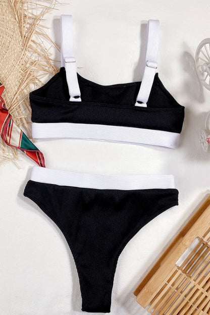 Color Block Scoop Neck Bikini Set.