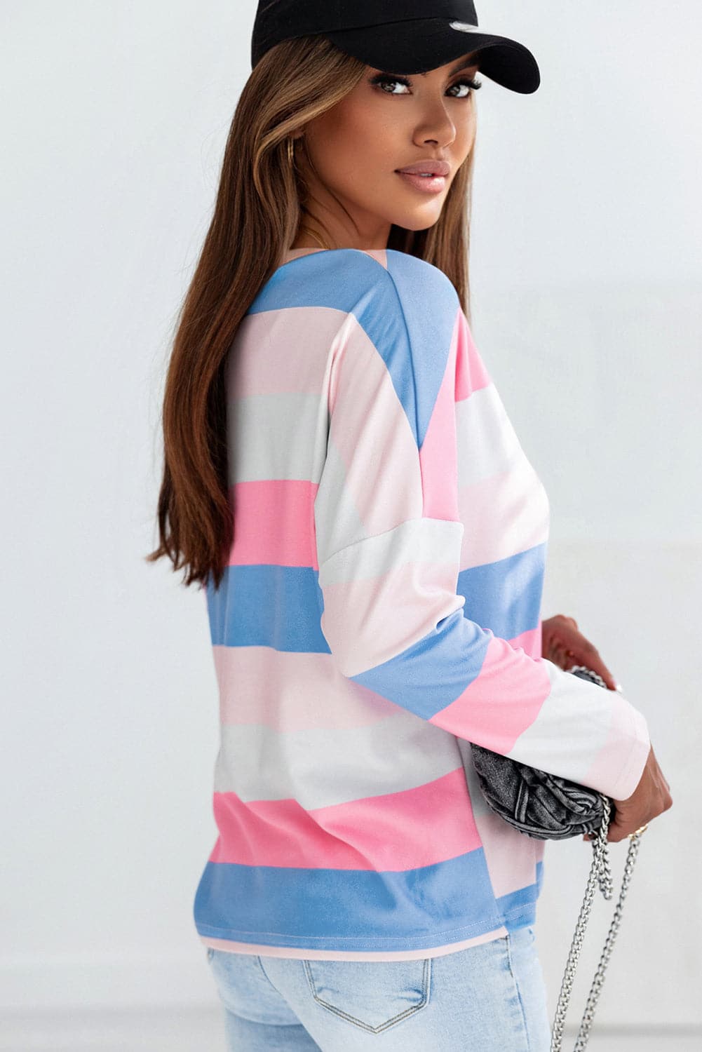 Color Block V-Neck Long Sleeve T-Shirt.