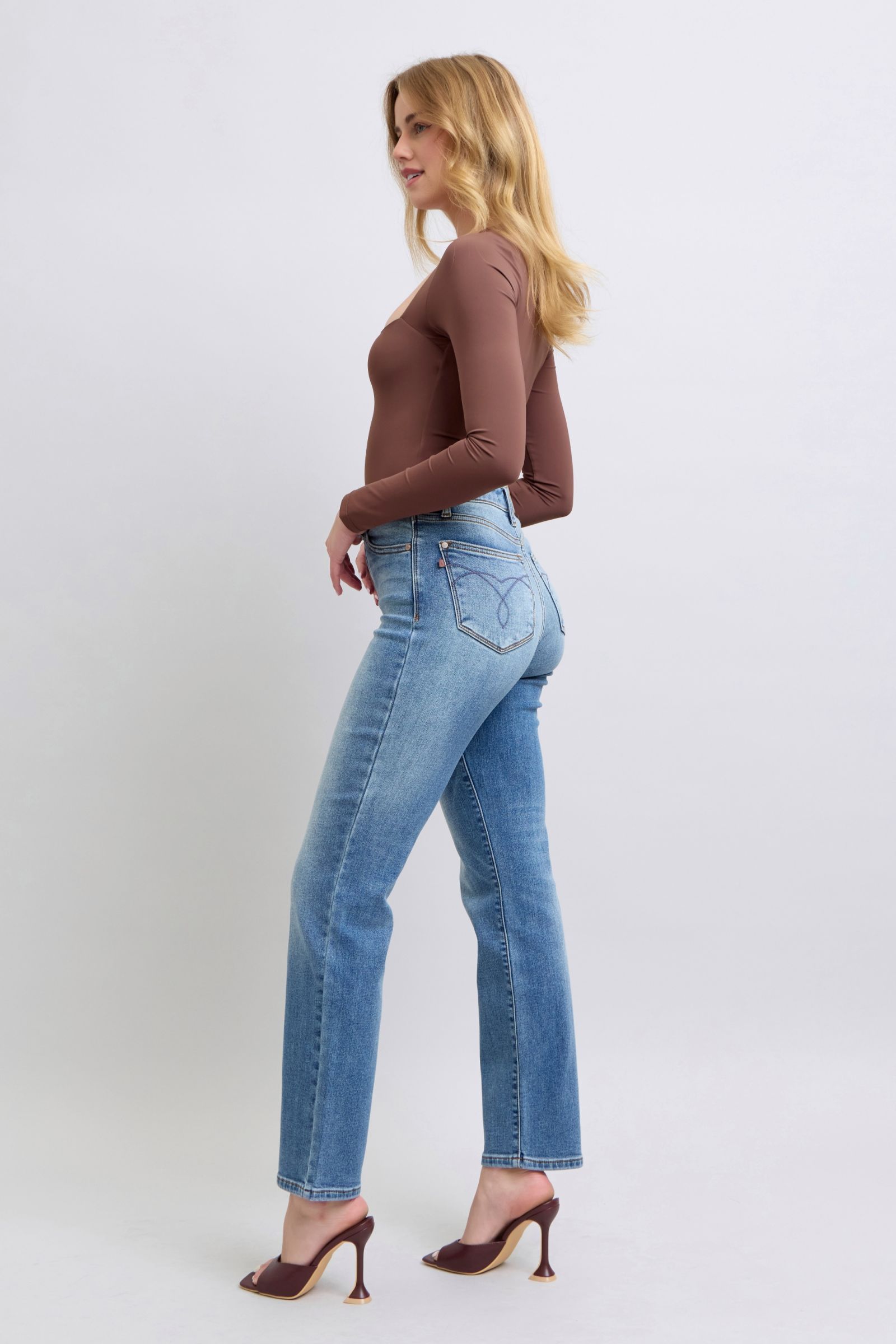Judy Blue Full Size Wash Thermal Straight Jeans with Pockets Coco’s Tee Boutique