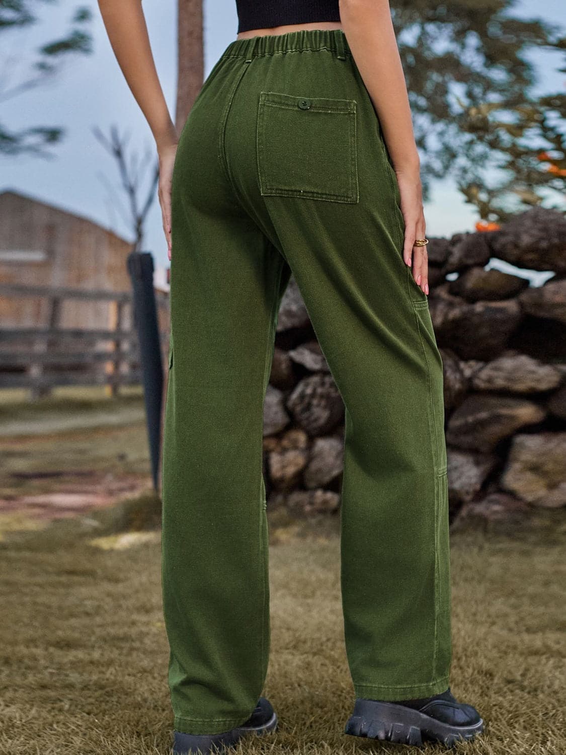 High Waist Cargo Straight Jeans.