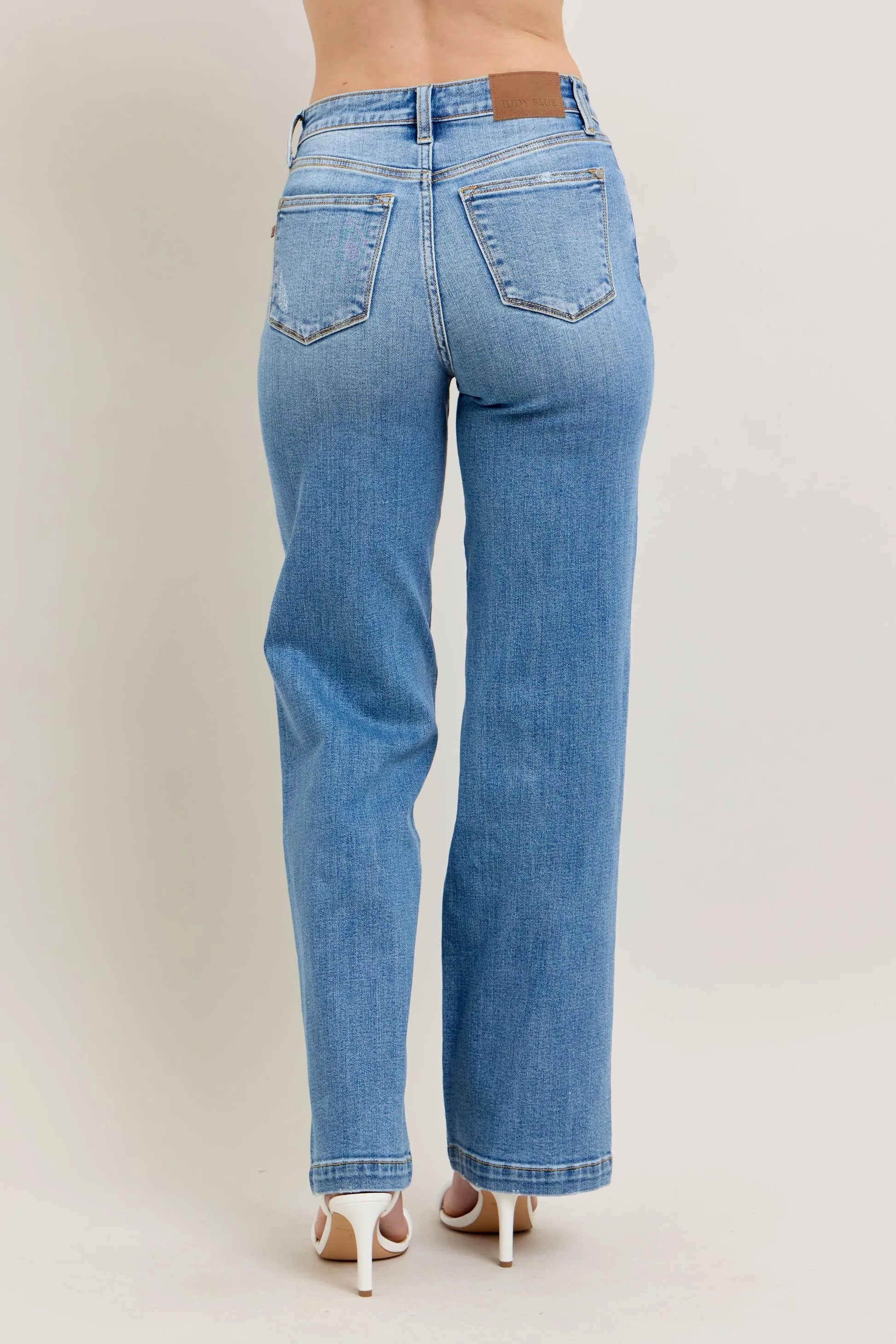 Judy Blue Plus Size High Waist Straight Leg Jeans in Medium Blue Wash - Love Salve 