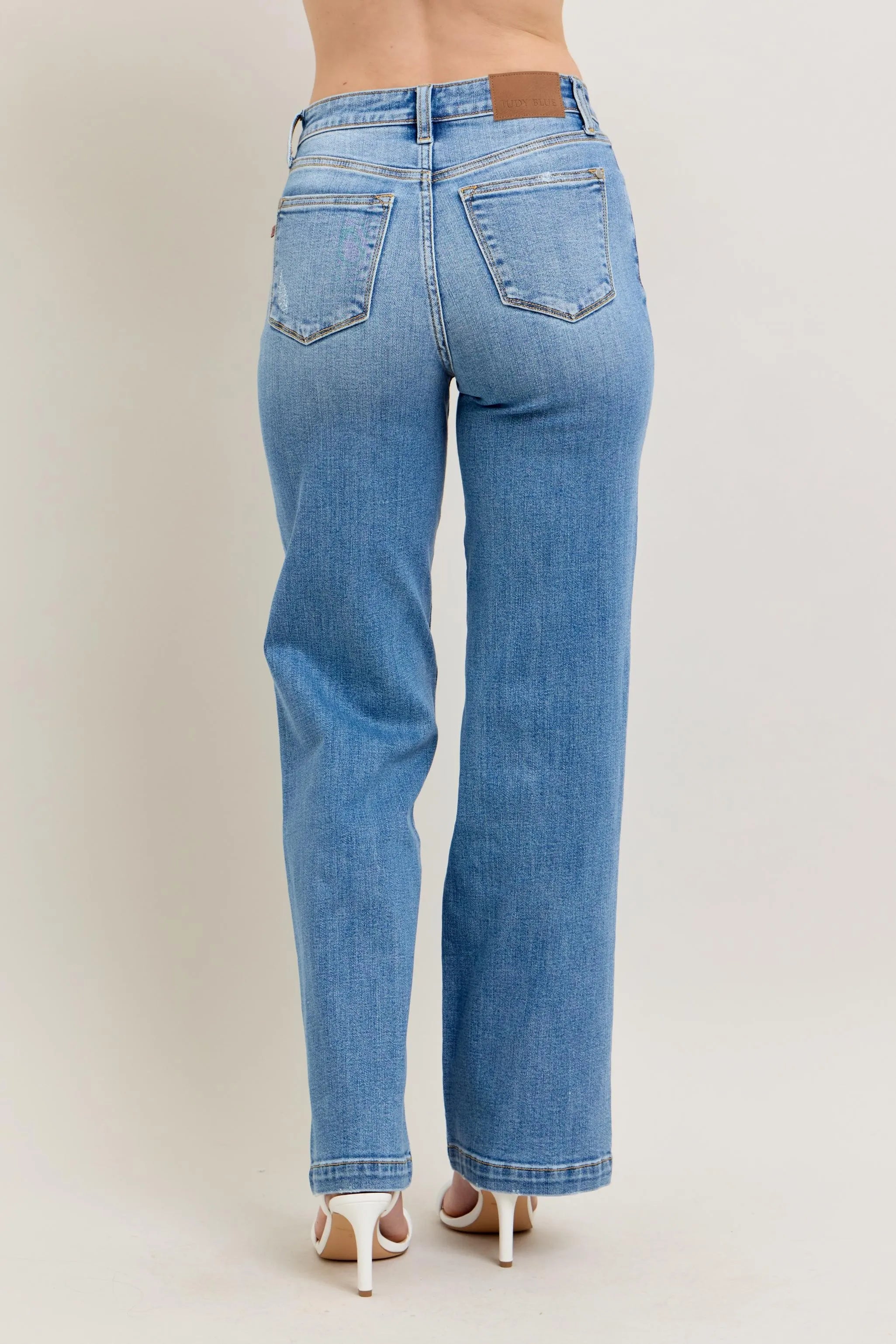 Judy Blue Plus Size High Waist Straight Leg Jeans in Medium Blue Wash - Love Salve 