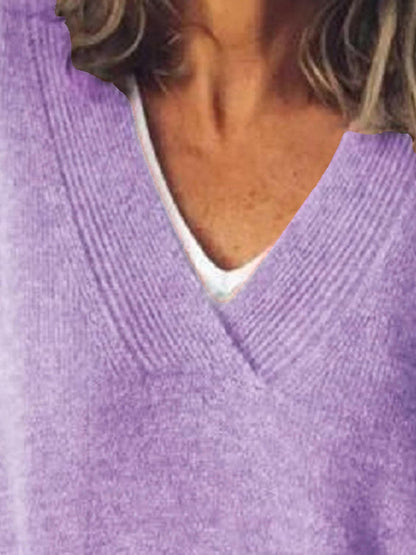 V-Neck Dropped Shoulder SweaterV-Neck Dropped Shoulder Sweater
 Upgrade your sweater collection with our V-Neck Dropped Shoulder Sweater, a perfect blend of style and comfort.
 Features:
 
 
BasicLove Salve -Neck Dropped Shoulder SweaterKnit Tops