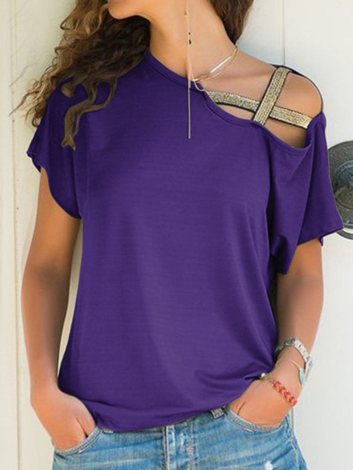 Chic asymmetrical neck tee with short sleeves