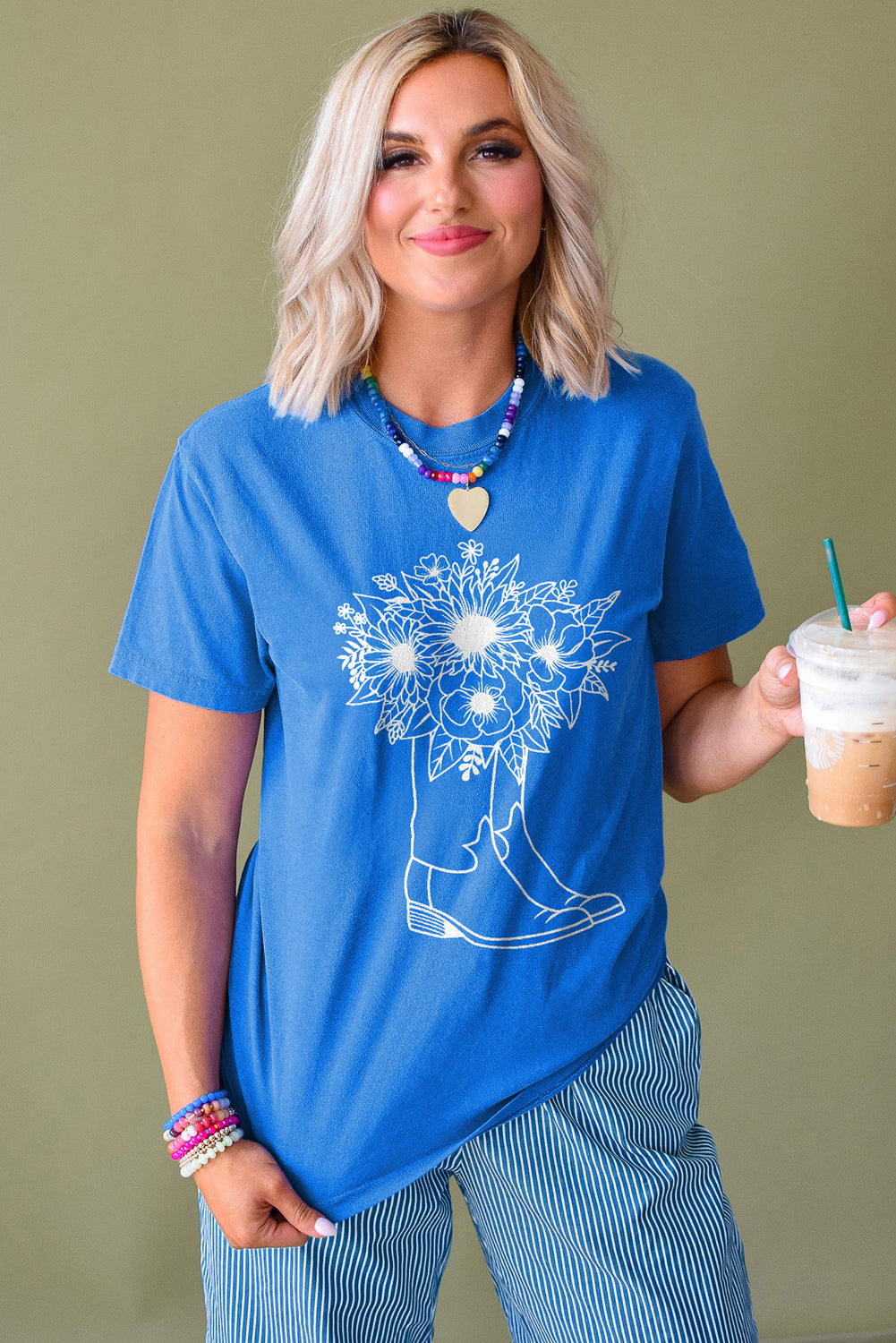 Blue Sunflower Boots Graphic Western Fashion T Shirt for Women