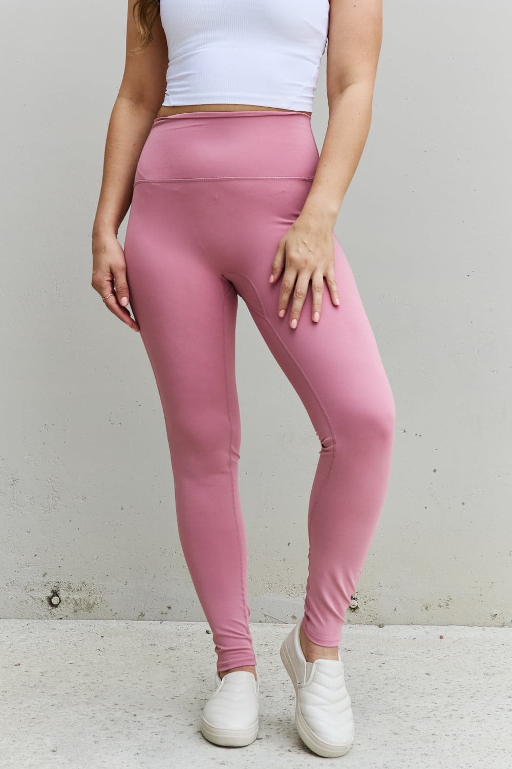 Zenana Fit For You Full Size High Waist Active Leggings in Light Rose.