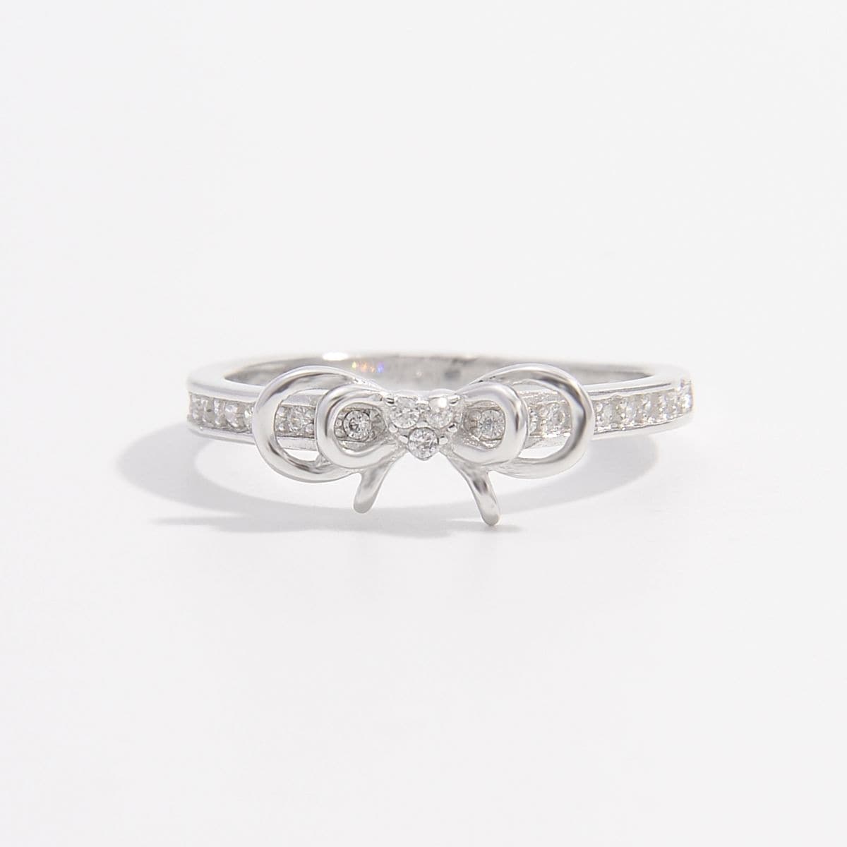 925 Sterling Silver Inlaid Zircon Bow Ring.