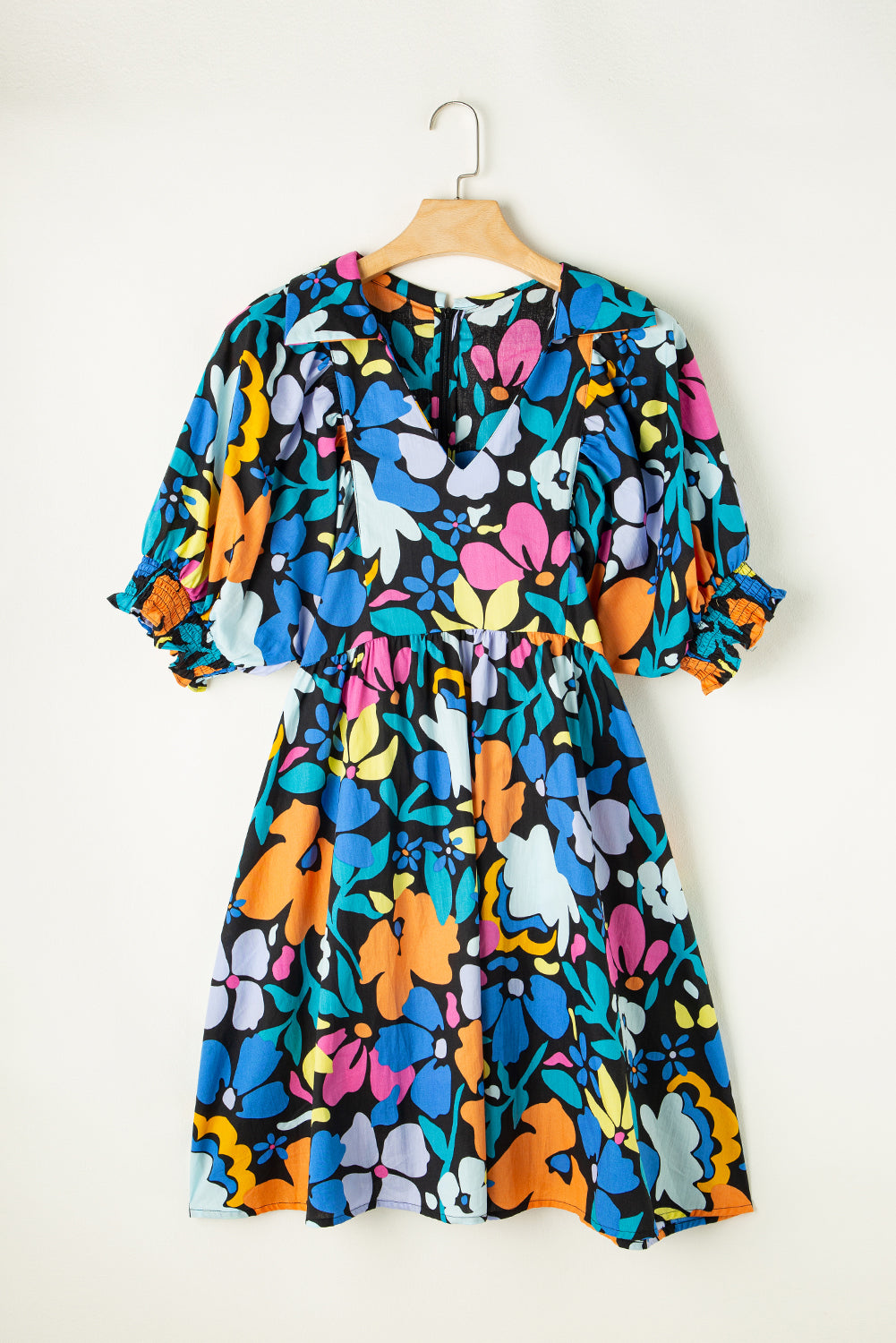 Floral print collared dress with split neck design