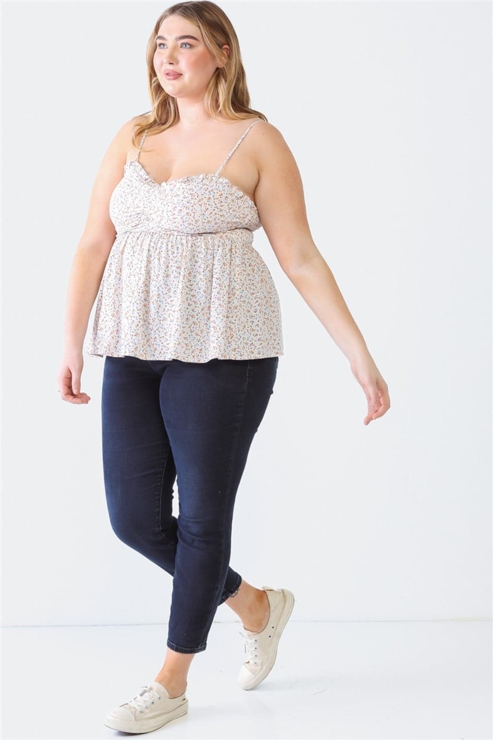 Zenobia Plus Size Frill Smocked Floral Sweetheart Neck Cami.