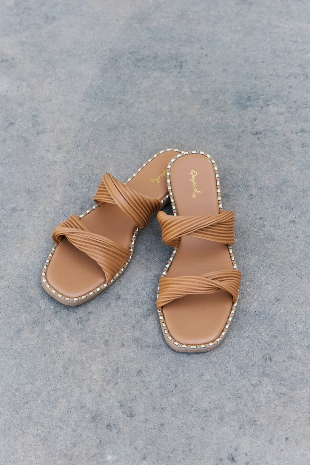 Qupid Summertime Fine Double Strap Twist Sandals.