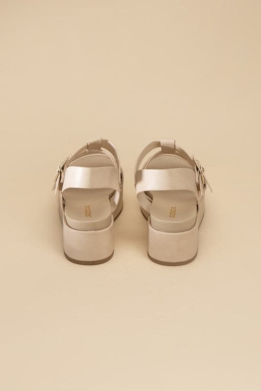 DREFTER-S Chunky Sandals.