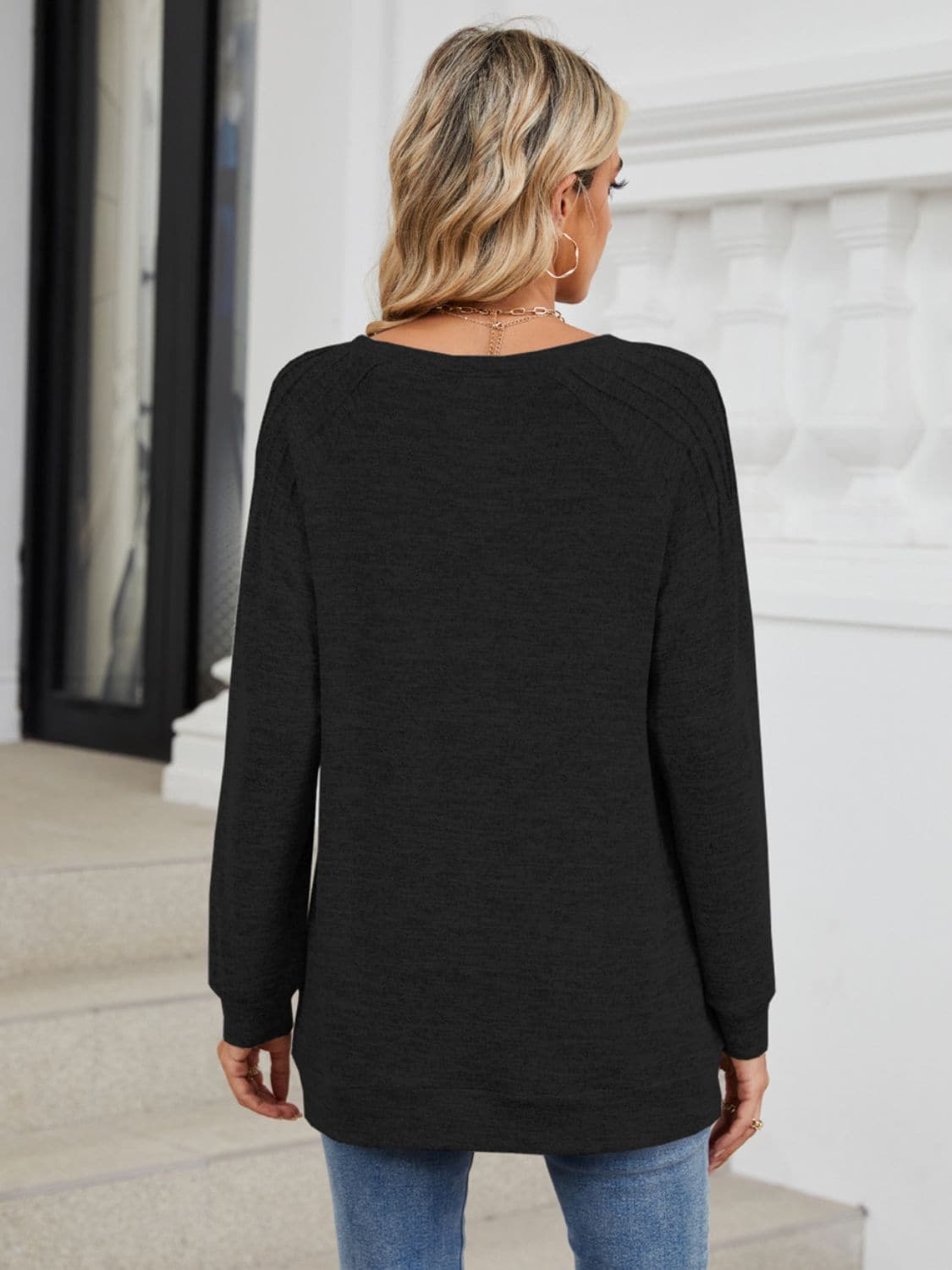 Round Neck Long Sleeve T-Shirt.