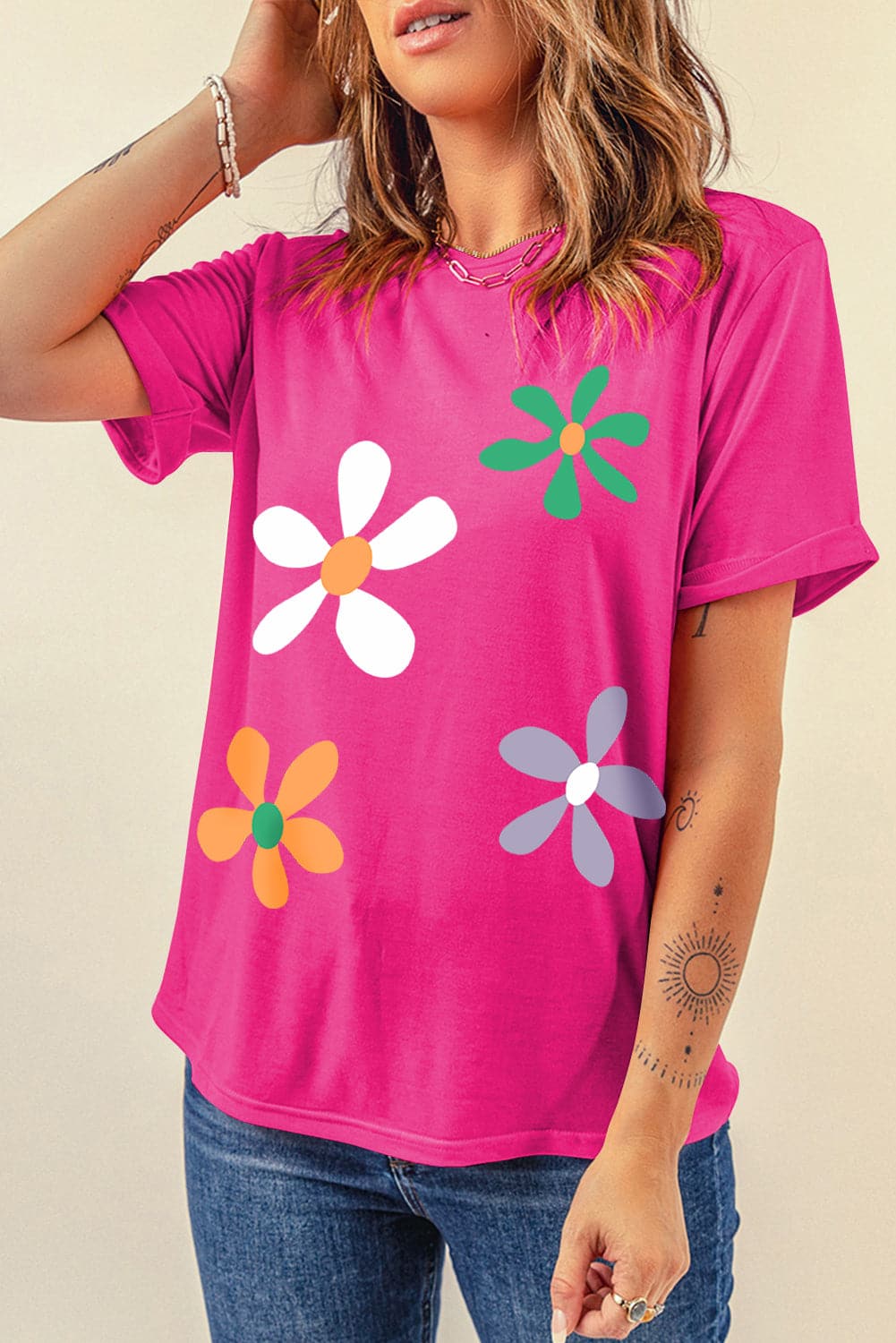 Flower Round Neck Short Sleeve T-Shirt.