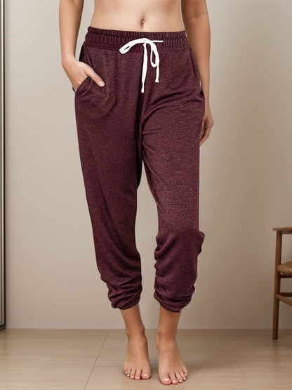 Versatile pocketed joggers with adjustable drawstring waist