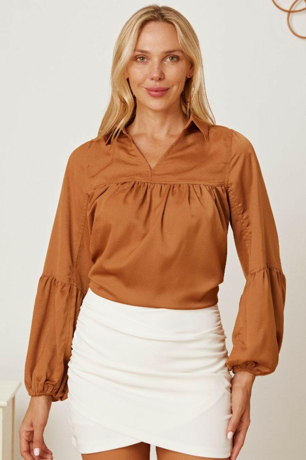 Balloon Sleeve Collared Neck Blouse.