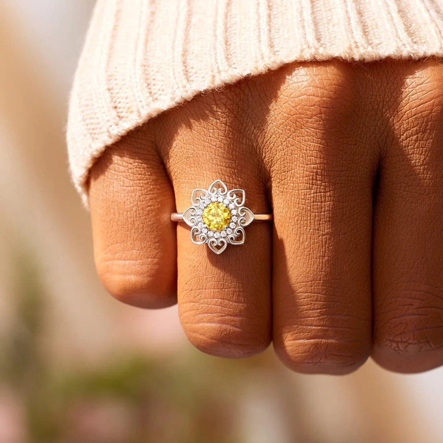 Flower Shape Zircon Platinum-Plated 925 Sterling Silver Ring.