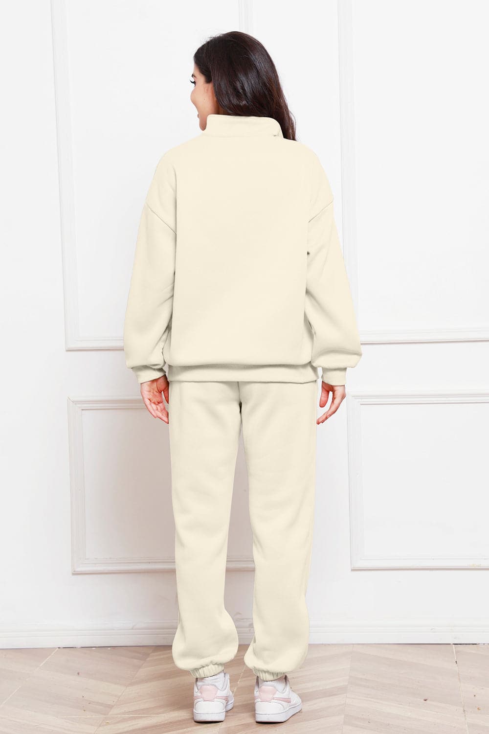 Half Zip Long Sleeve Sweatshirt and Pants Set.