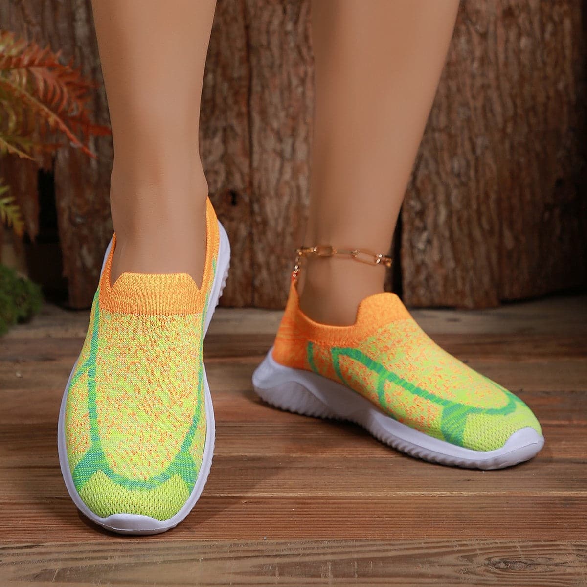 Breathable mesh flat sneakers