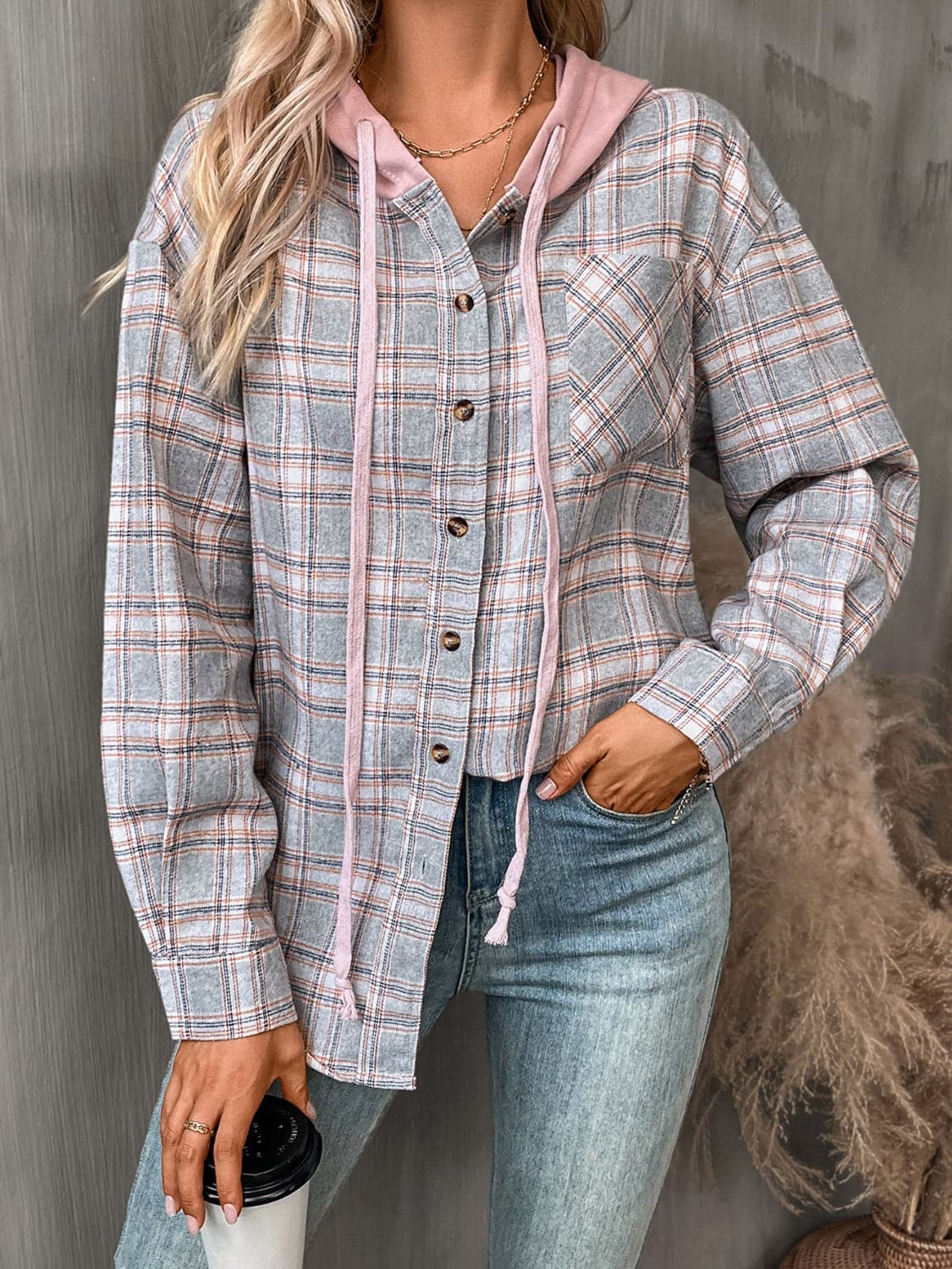 Plaid Long Sleeve Hooded Jacket.