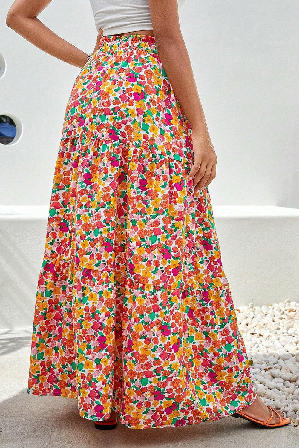 Printed Elastic Waist Maxi Skirt.