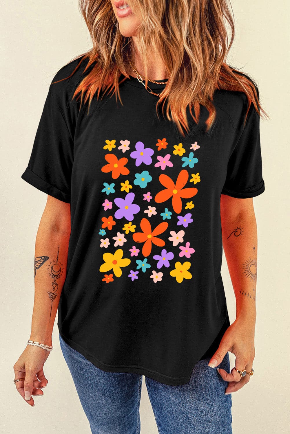 Flower Graphic Round Neck Short Sleeve T-Shirt.