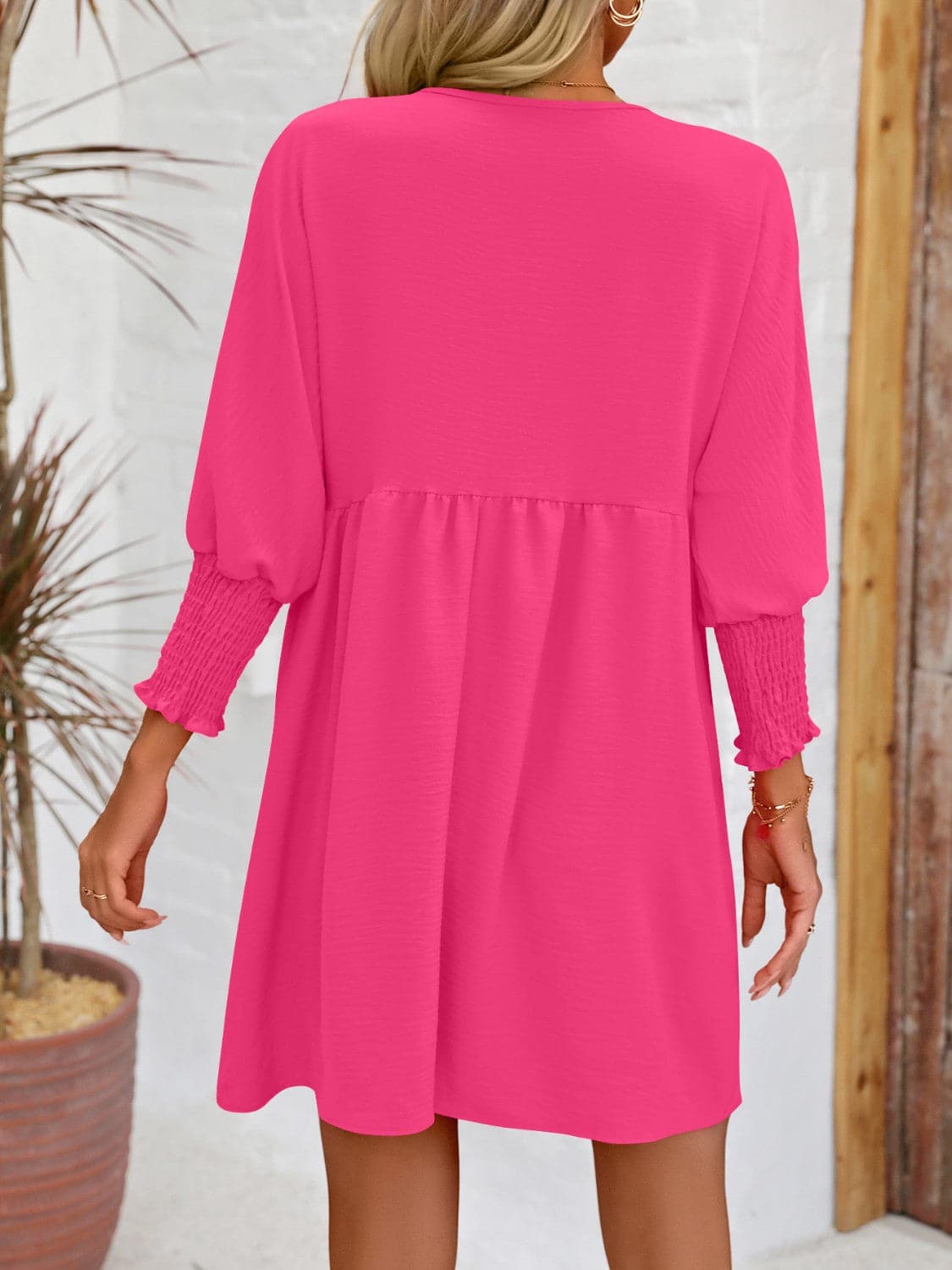 Round Neck Lantern Sleeve Mini DressFeatures: Basic style
Sheer: Opaque
Stretch: Slightly stretchy
Body: Not lined
Material composition: 100% polyester
Care instructions: Machine wash cold. Tumble dry Love Salve Round Neck Lantern Sleeve Mini Dress