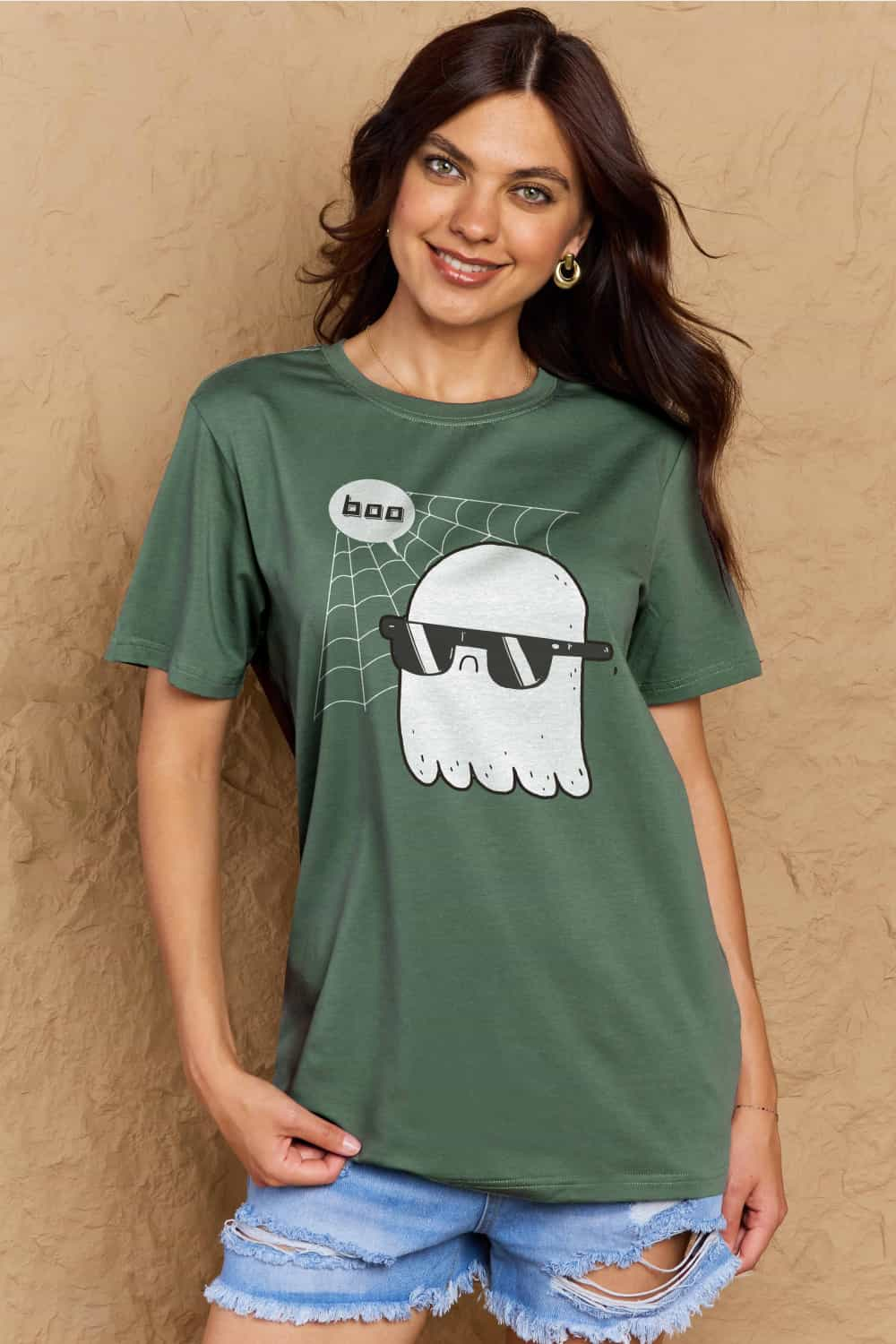 Charming Boo Graphic Cotton Tee for Everyday Wear