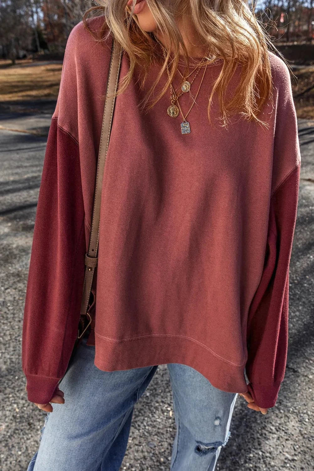 Color-blocked round neck long sleeve sweatshirt