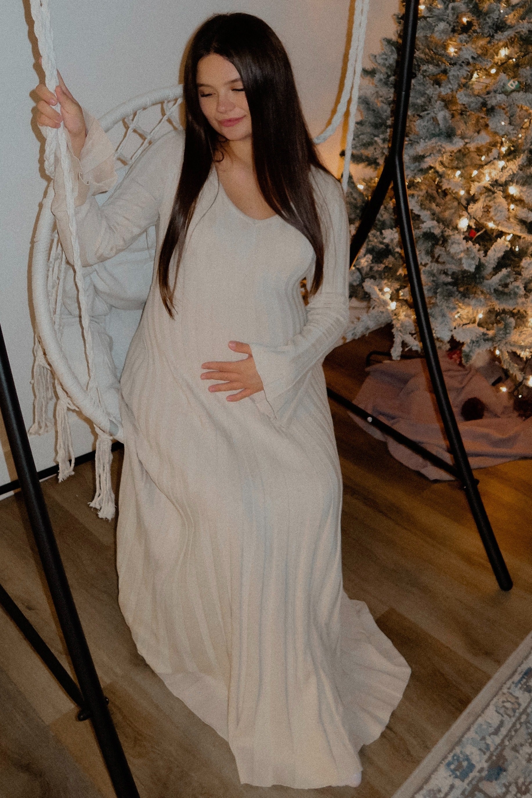 PinkBlush Taupe Ribbed Maternity Knit Maxi Dress, a versatile wardrobe essential for stylish comfort during pregnancy.