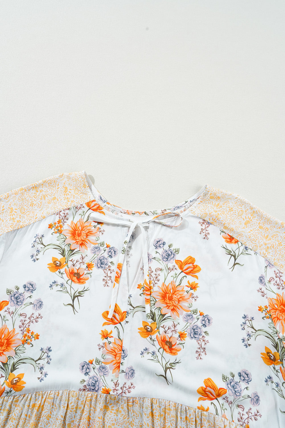 Chic white floral print blouse with puff sleeves for plus sizes