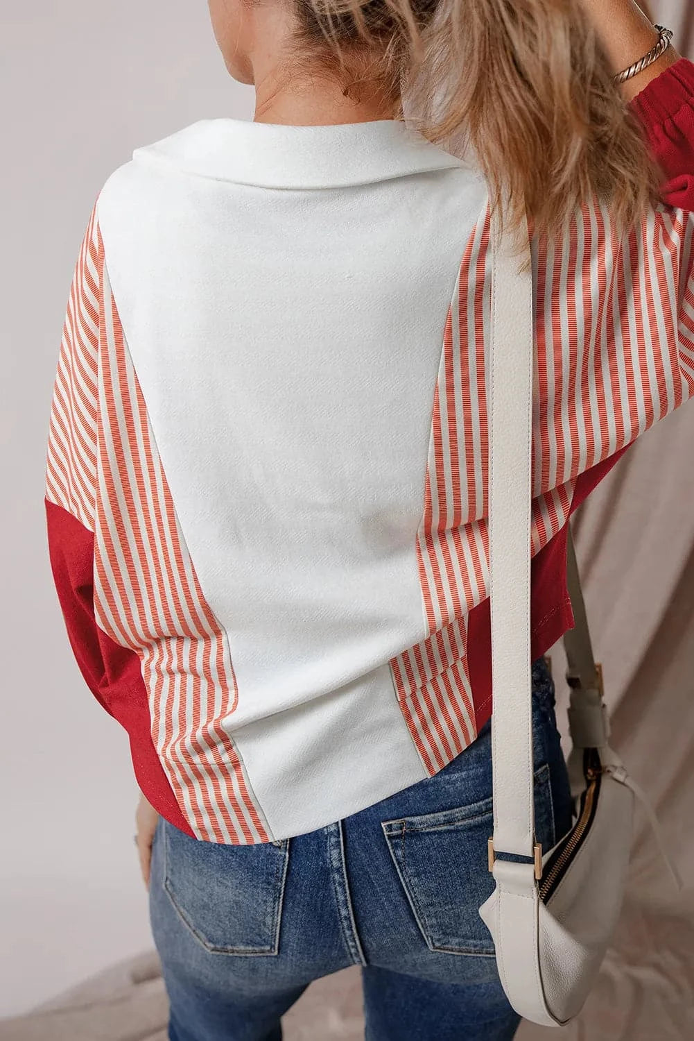 Collared striped long sleeve sweatshirt for a casual look