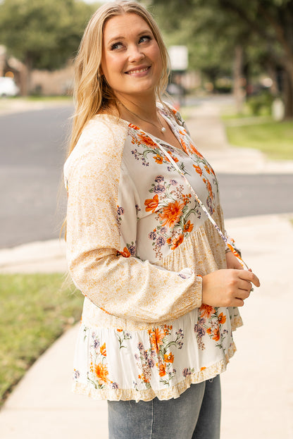 Chic white floral print blouse with puff sleeves for plus sizes