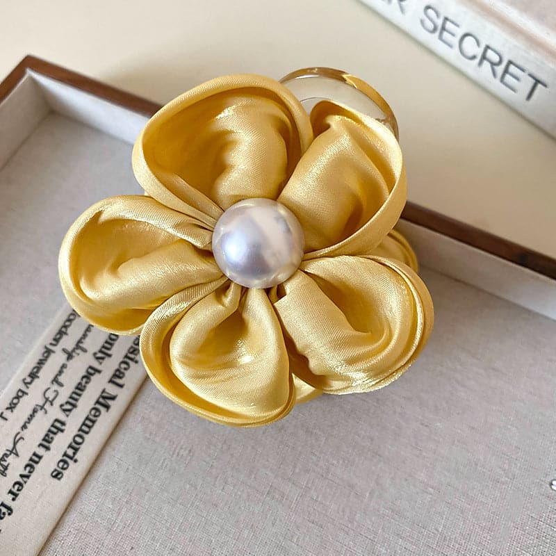 Flower Acrylic Hair Claw Clip.