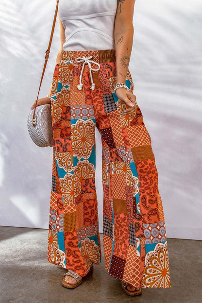 Chic printed wide leg pants with drawstring detail