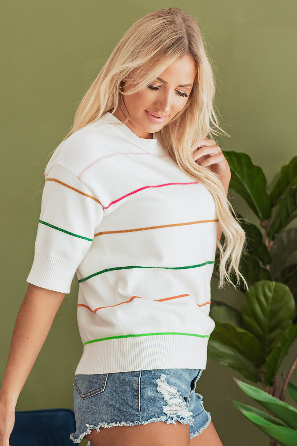 Chic White Colorblock Striped Drop Shoulder Sweater with Half Sleeves