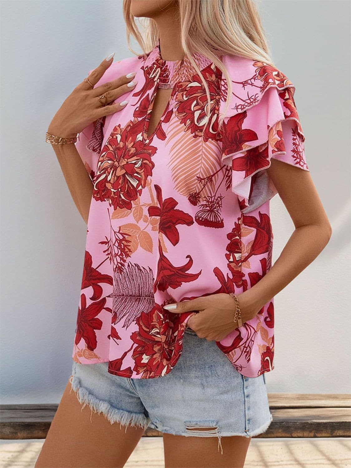 Ruffled Printed Round Neck Short Sleeve Blouse.