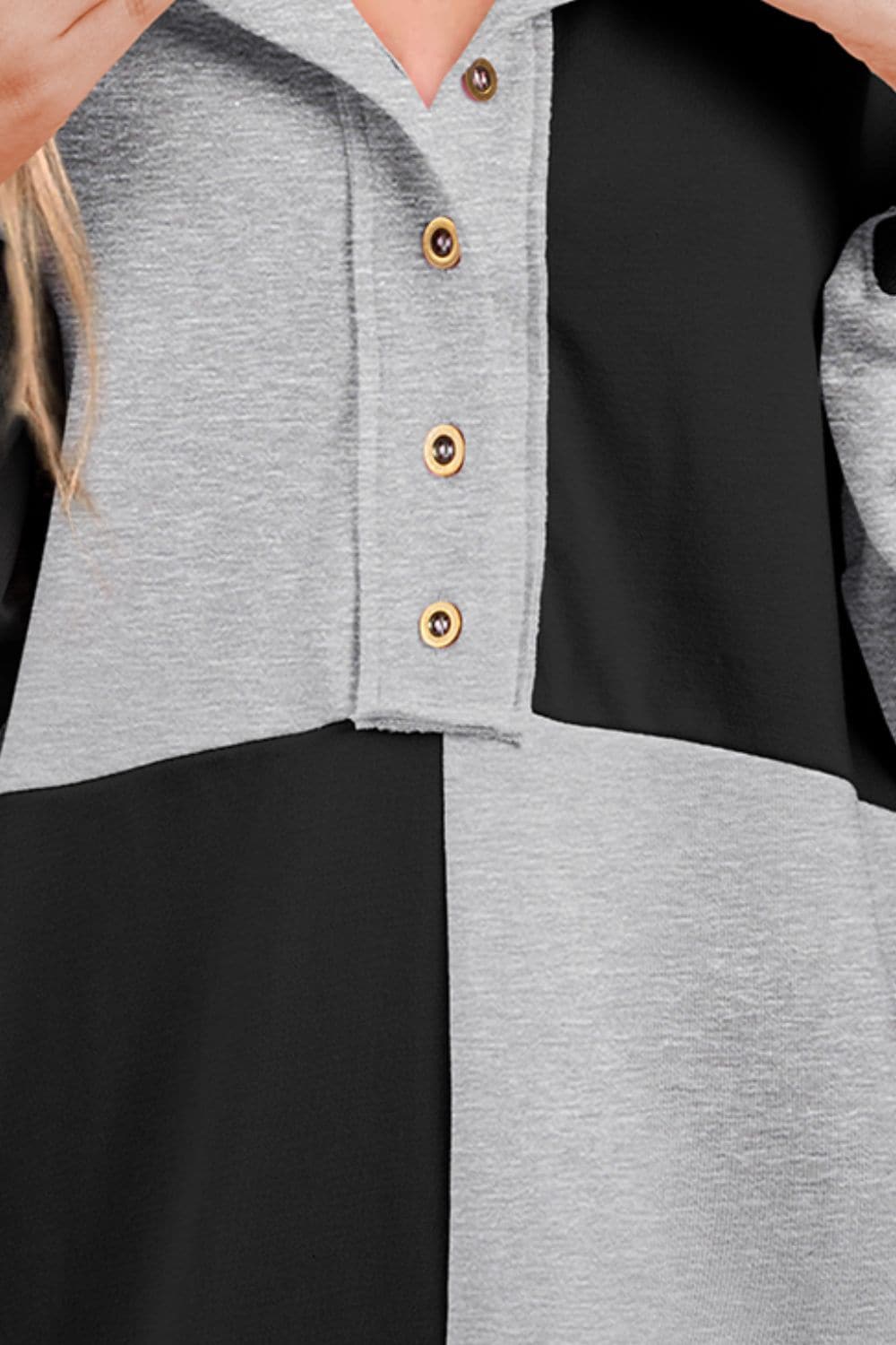 Contrast Half Button Long Sleeve Sweatshirt.