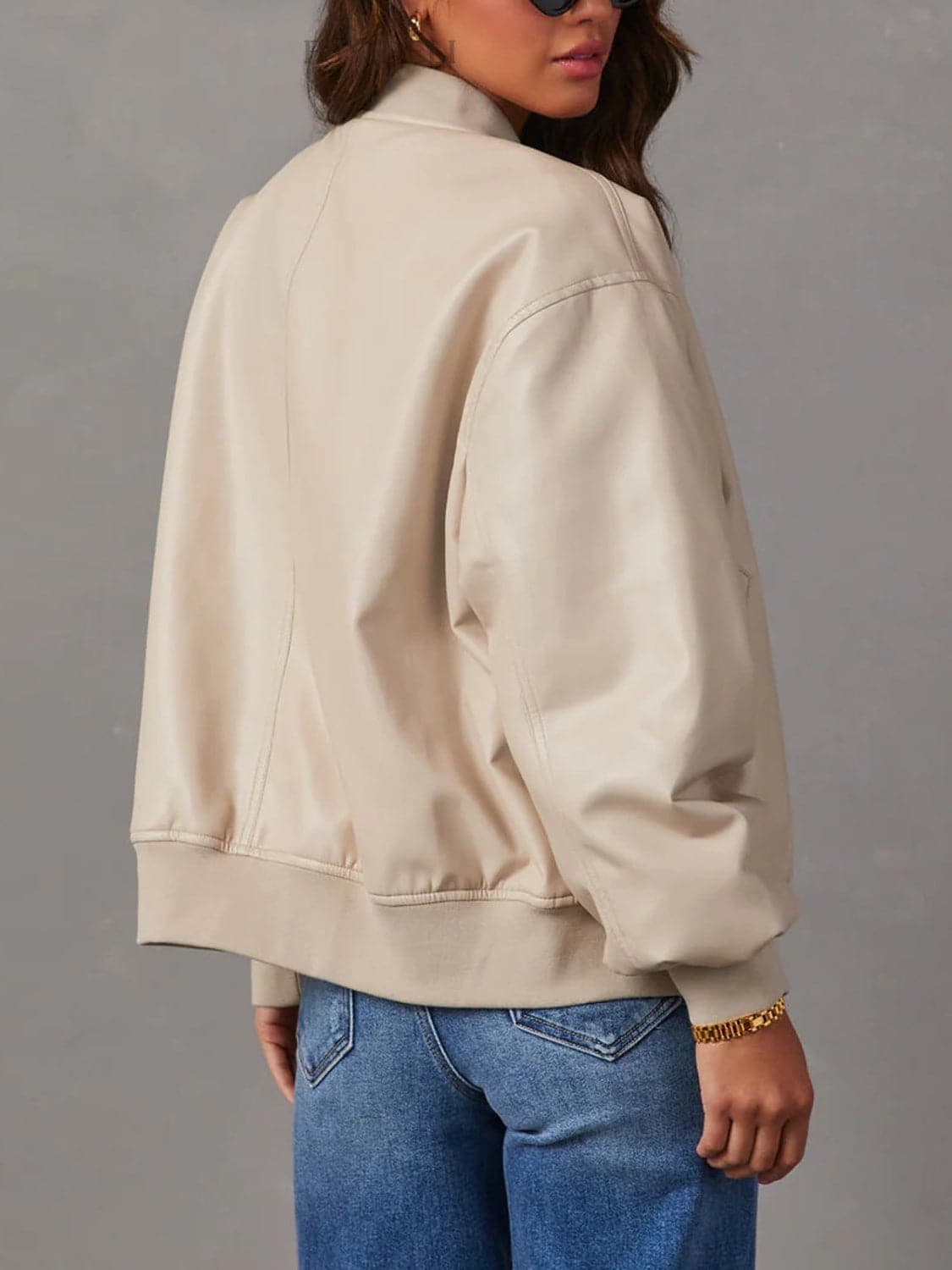 Trendy zip-up jacket with pockets