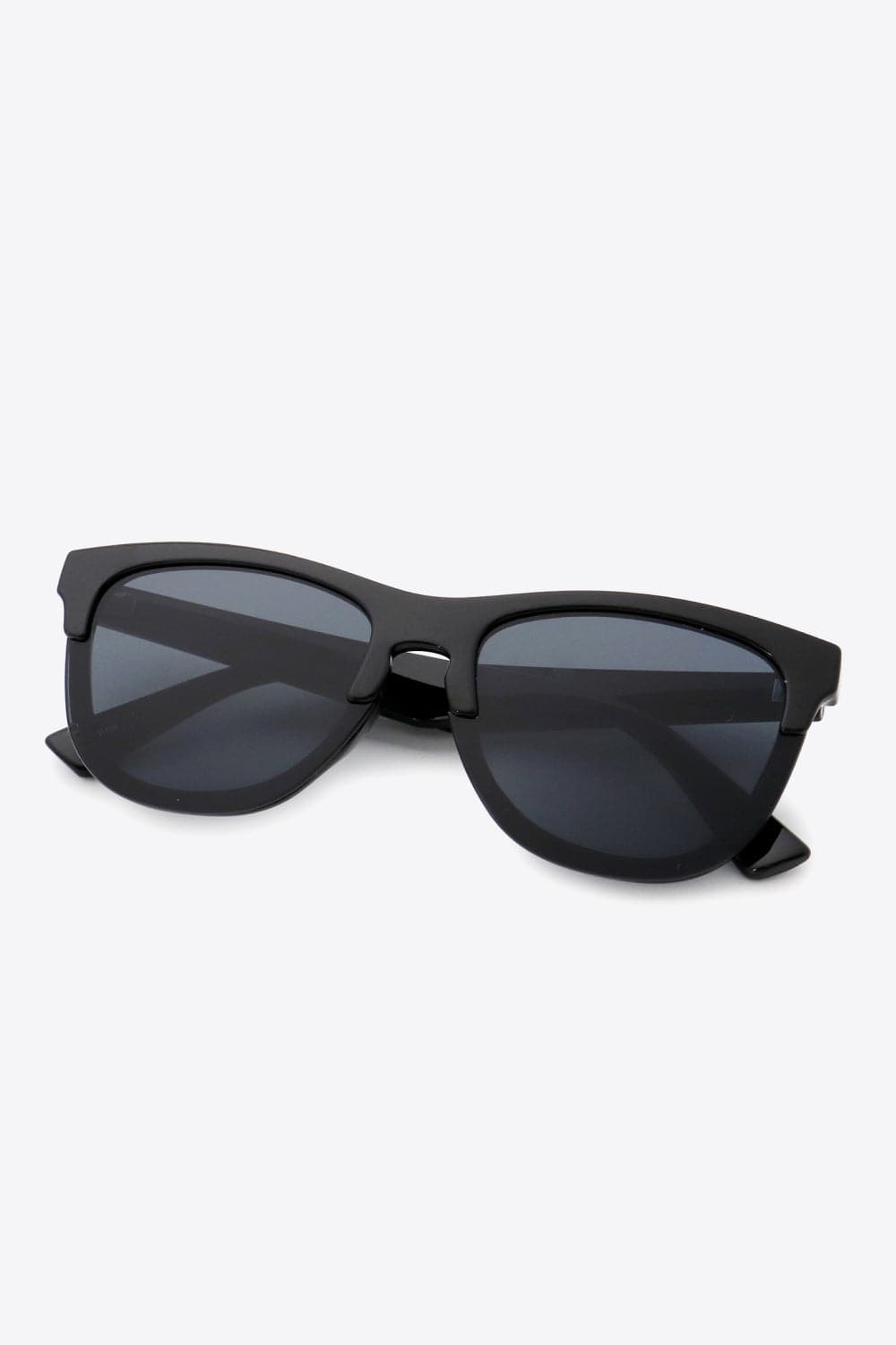 UV400 Browline Wayfarer Sunglasses.