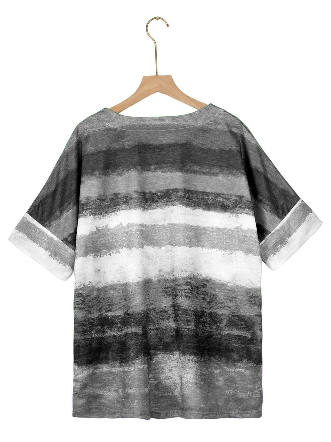 Full Size Color Block Round Neck Half Sleeve T-Shirt.