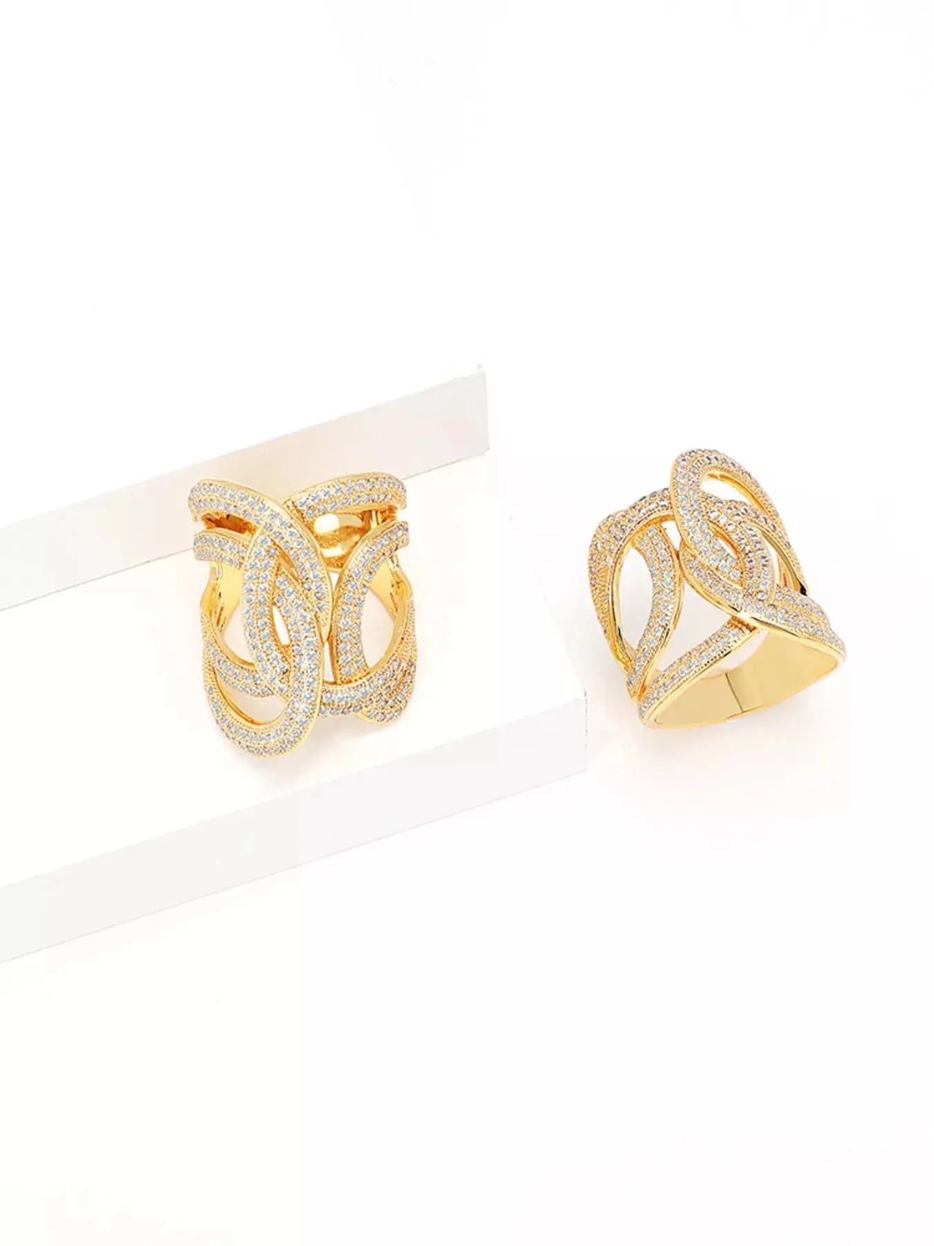 18K Gold-Plated Zircon Interwoven Ring Simply Love